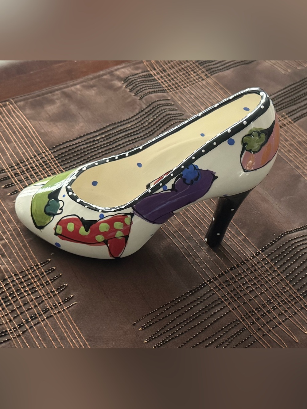 Whimsical Vintage Hand-Painted Ceramic High Heel Shoe Décor